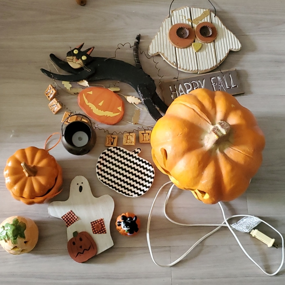 Halloween decor + book